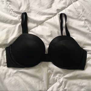 Victoria’s Secret Black Underwire 40DD Push-Up Bra